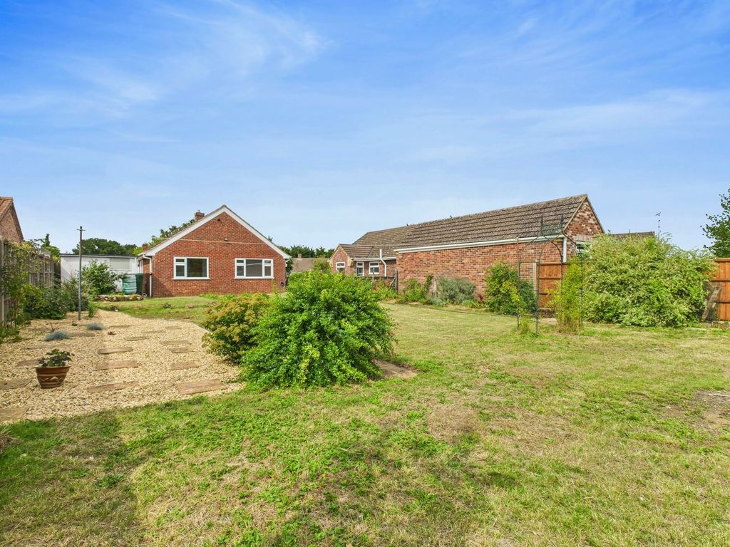 Property photo 2 of 15