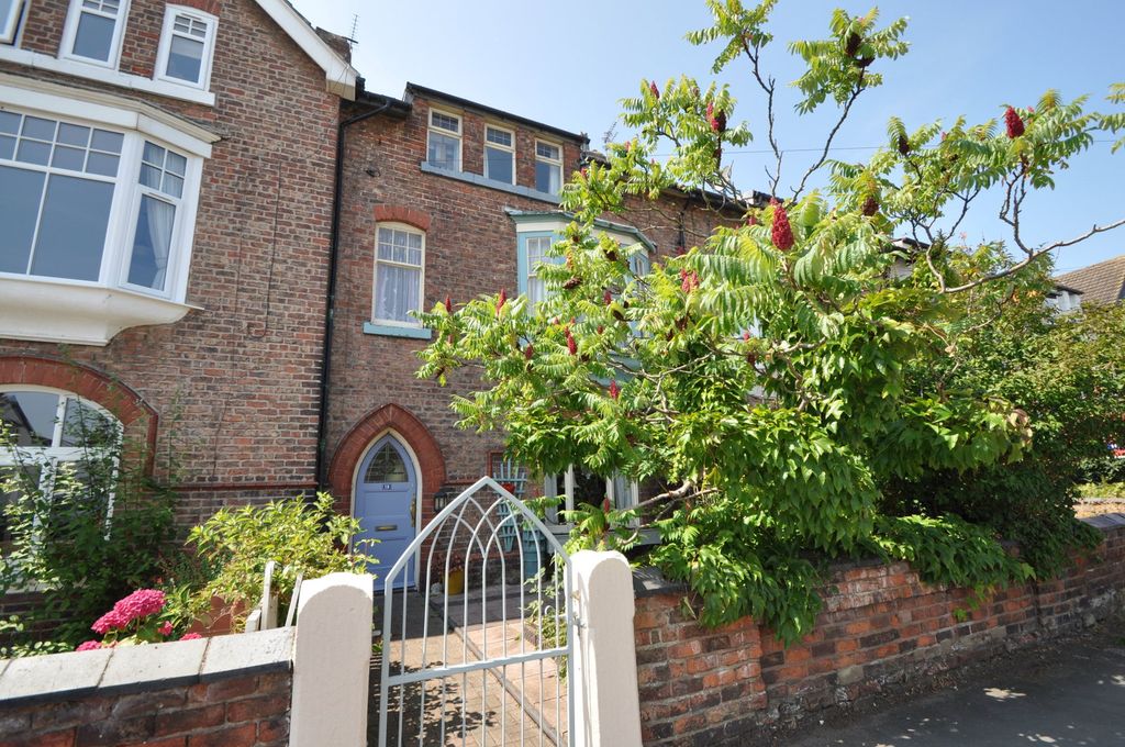 Property photo 1 of 47