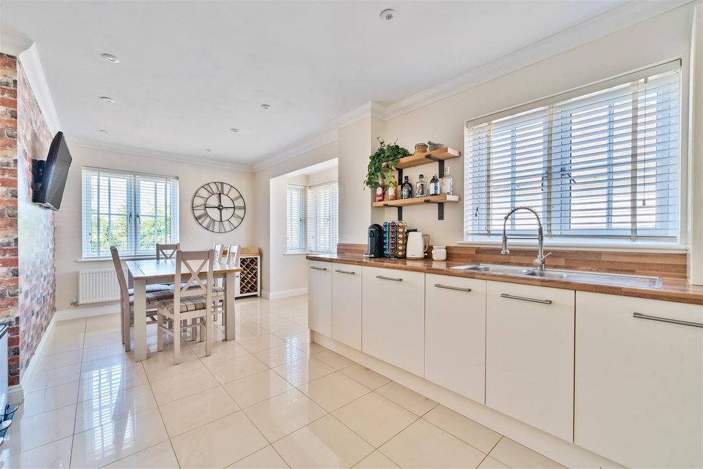 Property photo 3 of 22 1282751 (12).Jpg