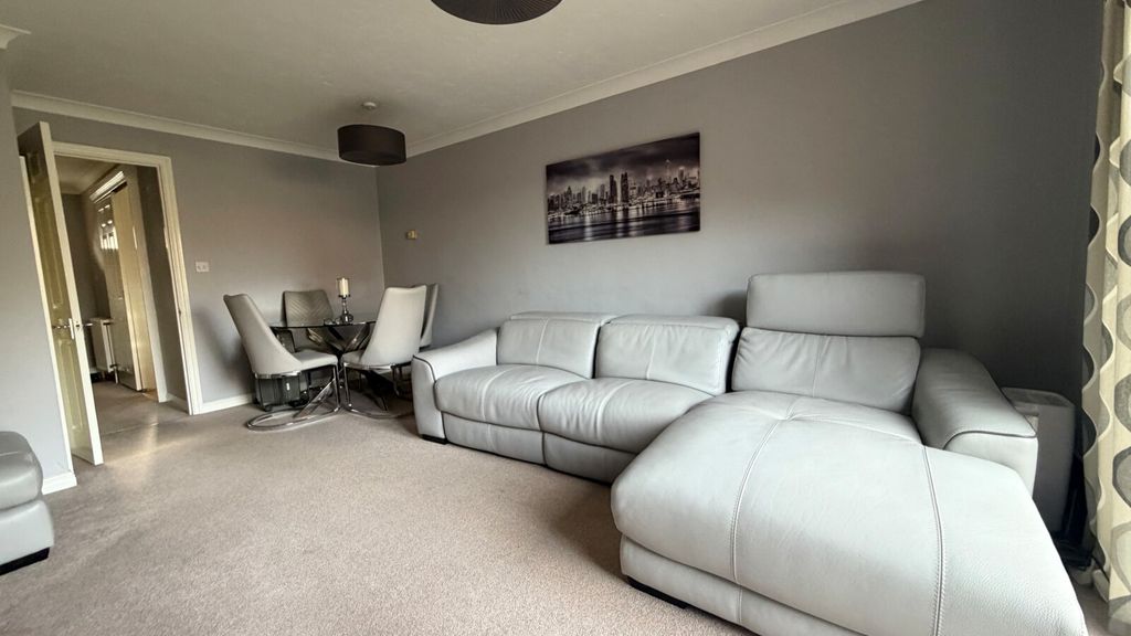 Property photo 1 of 7 Picture No. 19