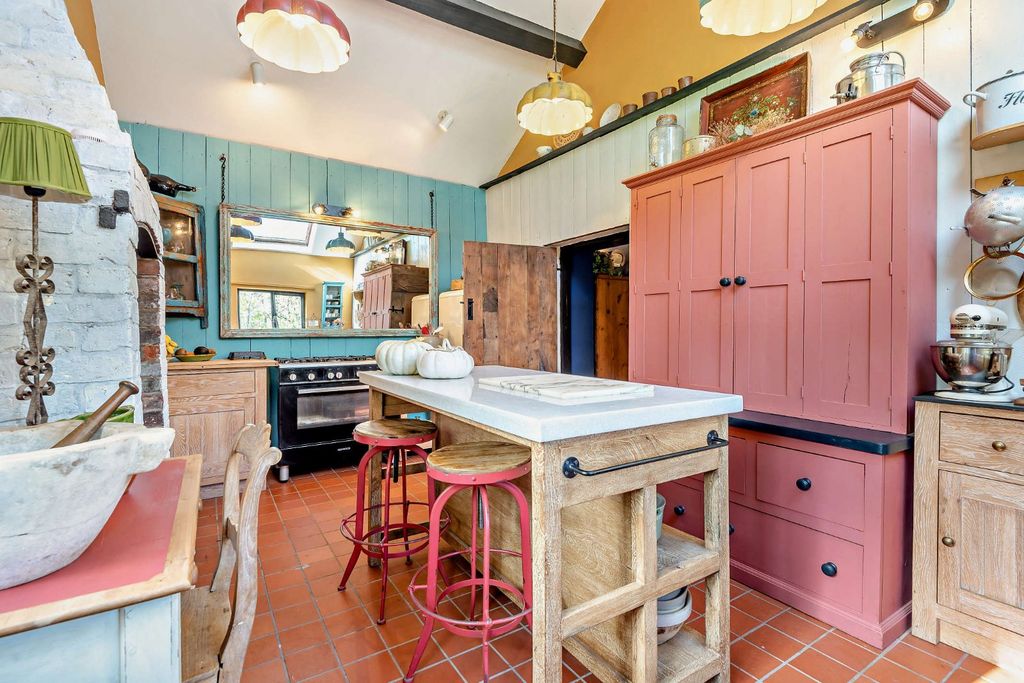 Property photo 3 of 18 Picture No. 11