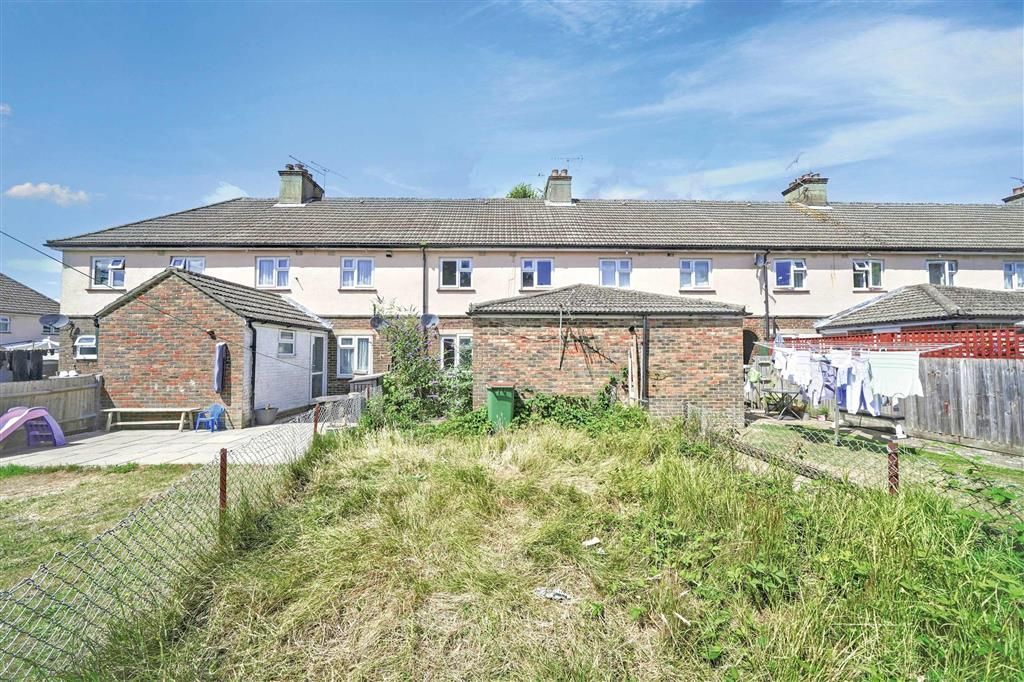 Property photo 2 of 12