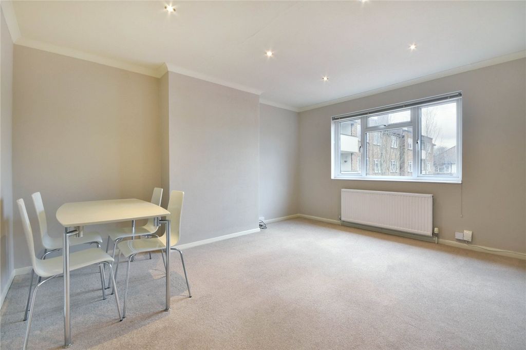 Property photo 1 of 19 Picture No. 35