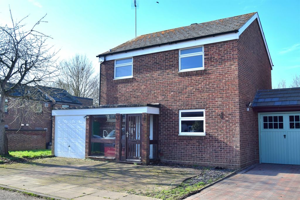 Property photo 1 of 23 (Main)