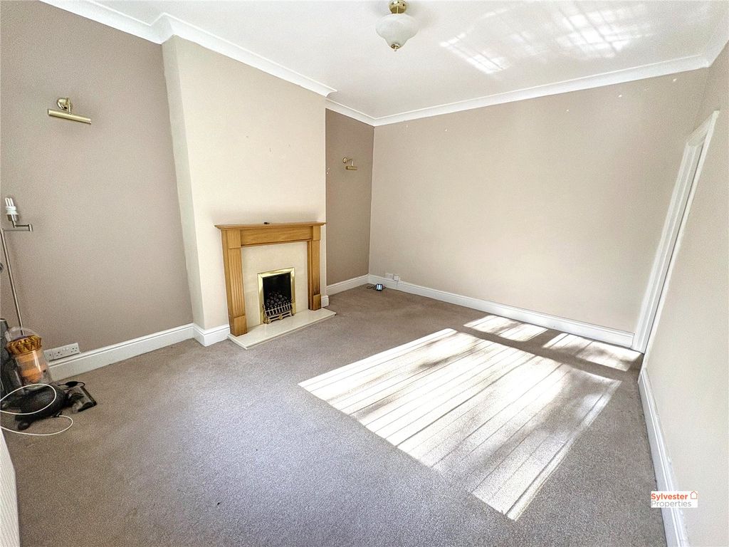 Property photo 2 of 17 Picture No. 08