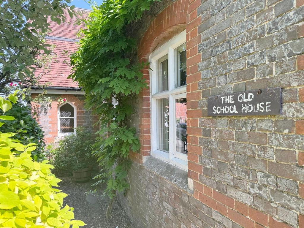 Property photo 2 of 36 The Old School House.Jpg