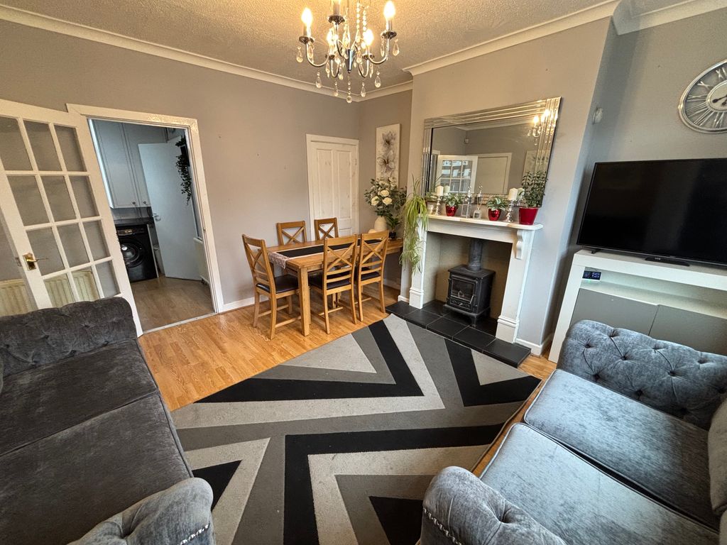 Property photo 2 of 16 Image