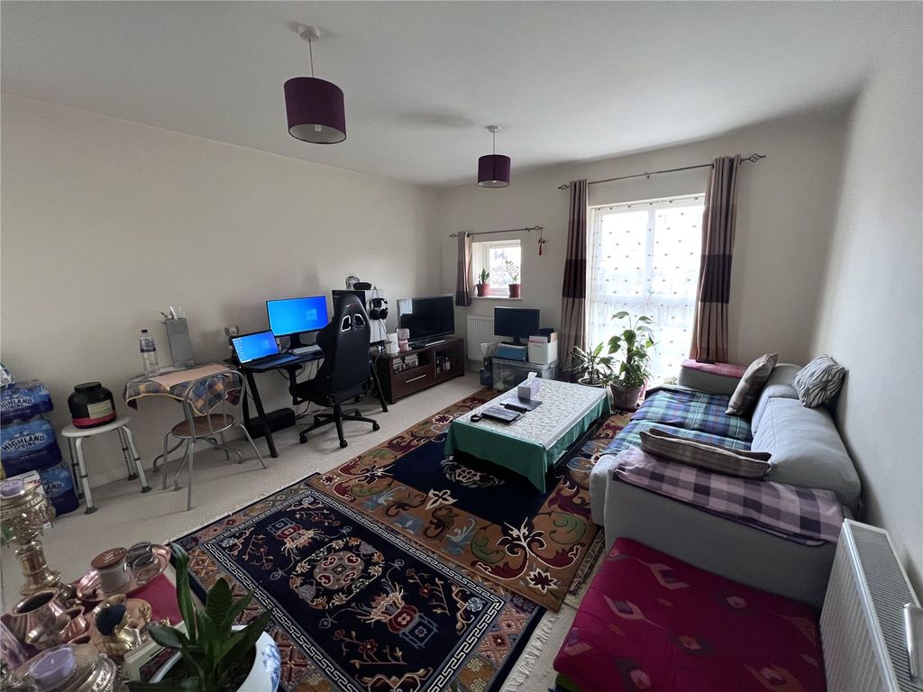Property photo 3 of 6 Picture No. 07