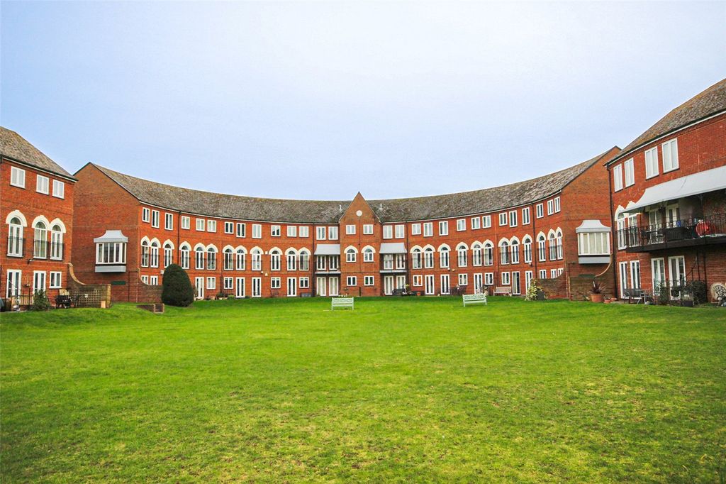 Property photo 1 of 19 Picture No. 22