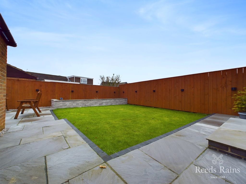 Property photo 3 of 31 Rear Garden