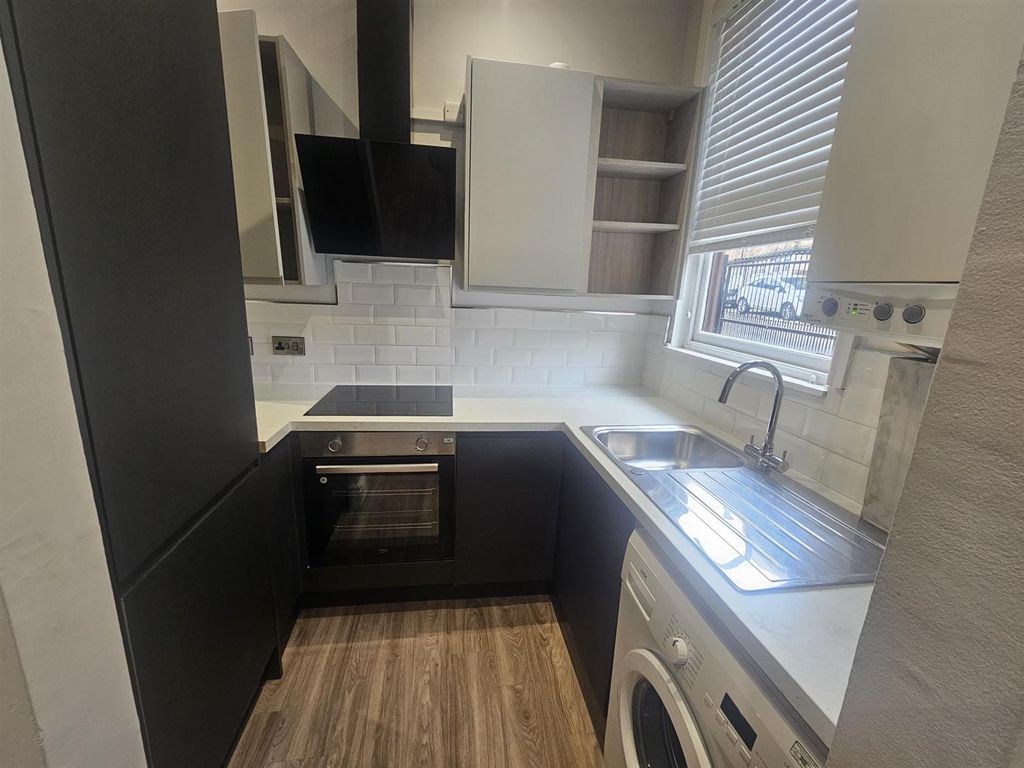 Property photo 3 of 6 1000049578.Jpg