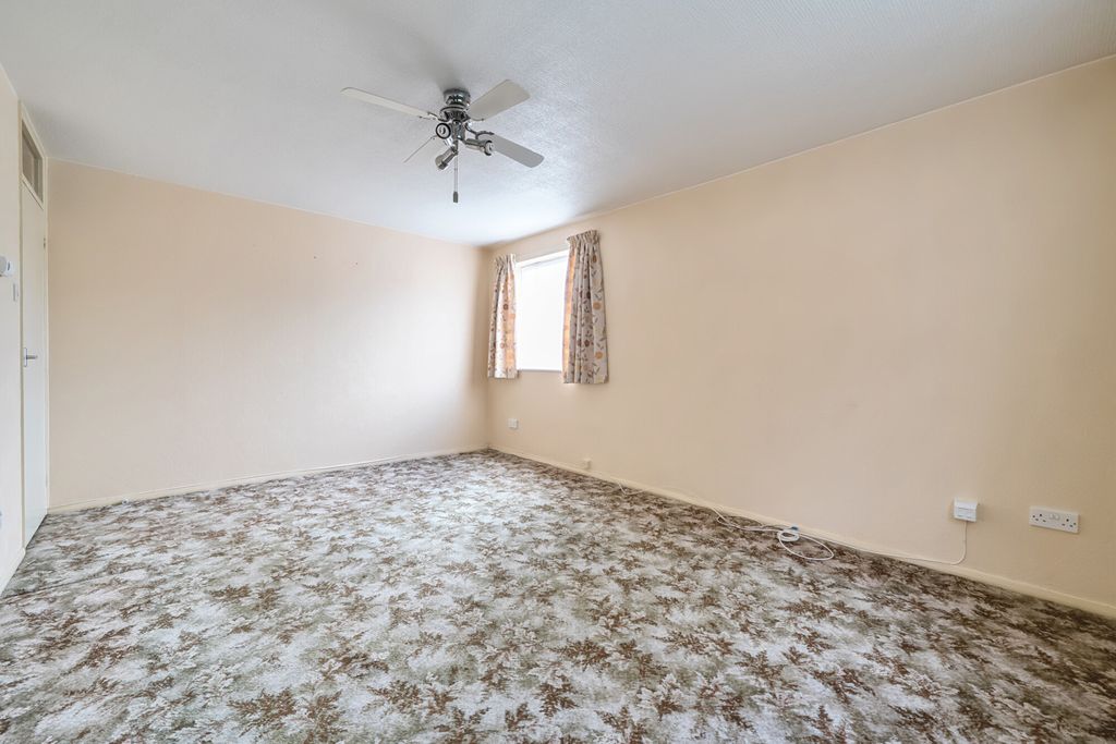 Property photo 2 of 15 1333514-3-688A0Ef...