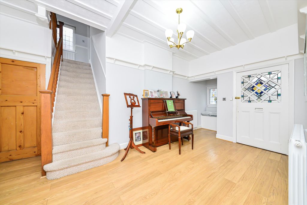 Property photo 3 of 15 Image