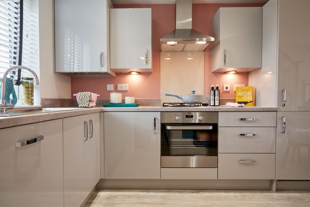 Property photo 2 of 7 Modern Fitted Kitchen In The Kenley 2 Bedroom Home