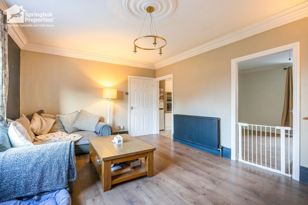 Property photo 3 of 16 Image 2