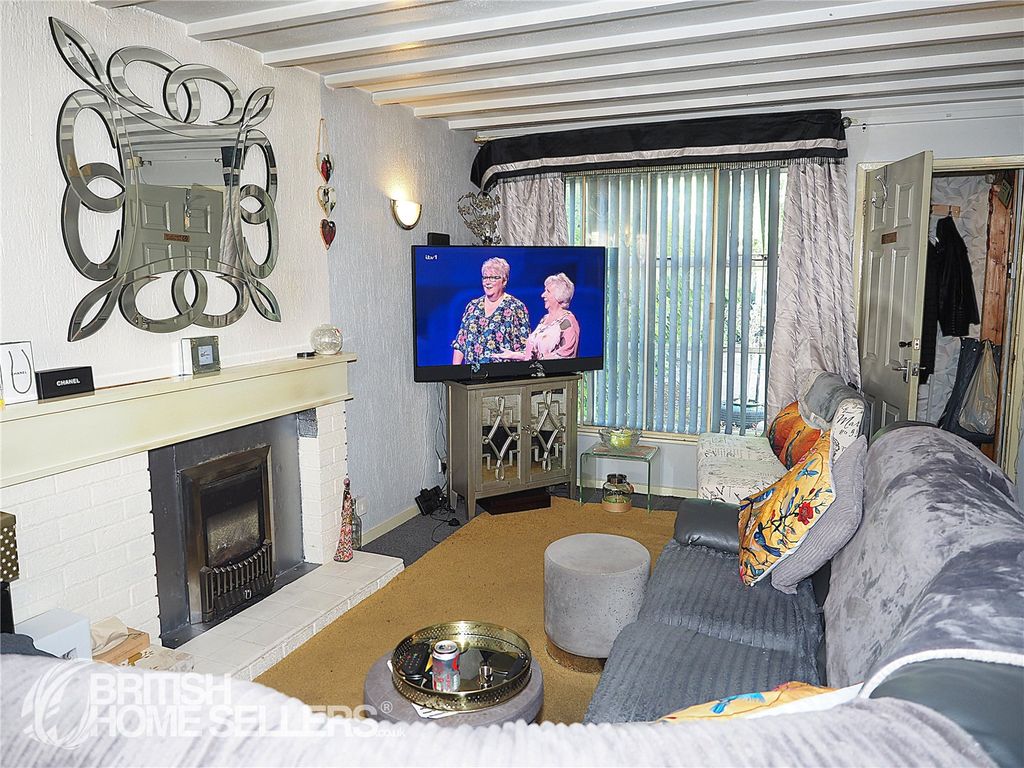 Property photo 2 of 18 Picture No. 03