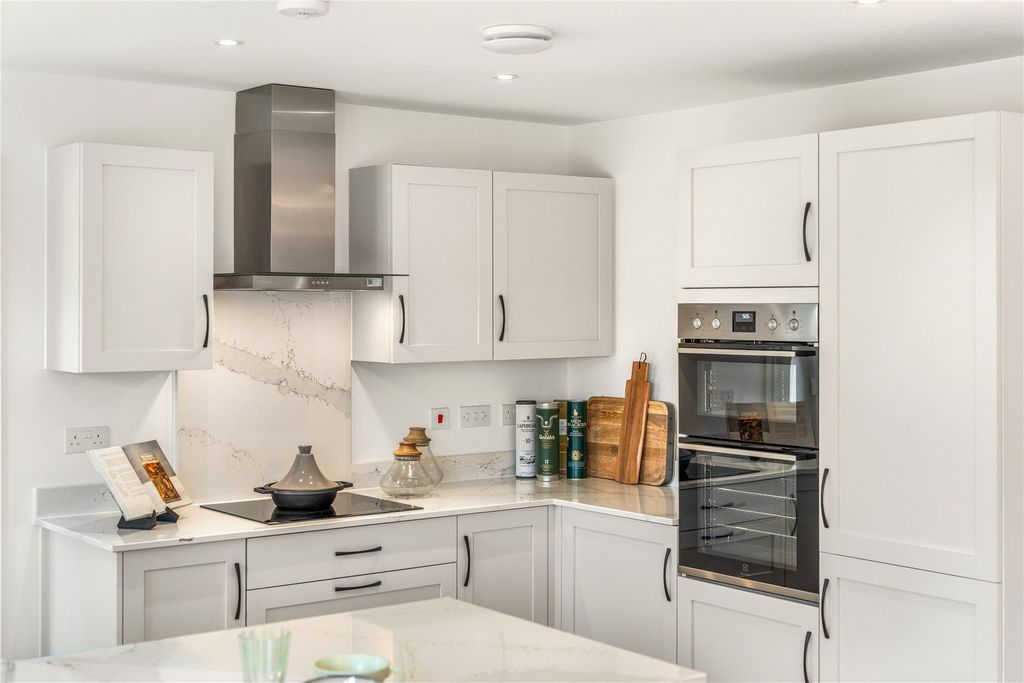 Property photo 2 of 10 Picture No. 08