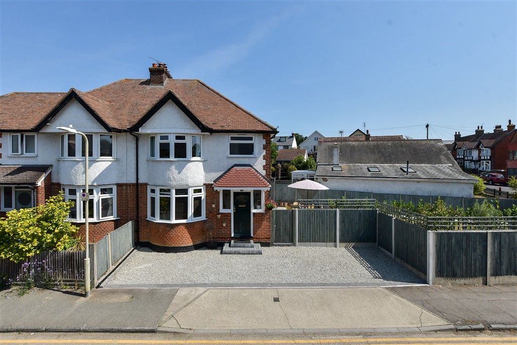 Property photo 1 of 21 External (Web)