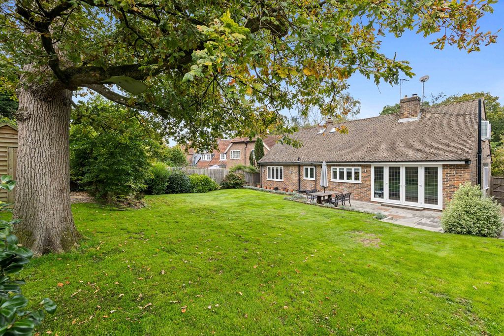 Property photo 1 of 23