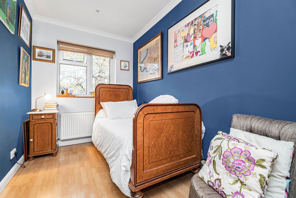 Additional image 26 of 4 bed detached house for saleCastleleigh Court, Enfield EN2