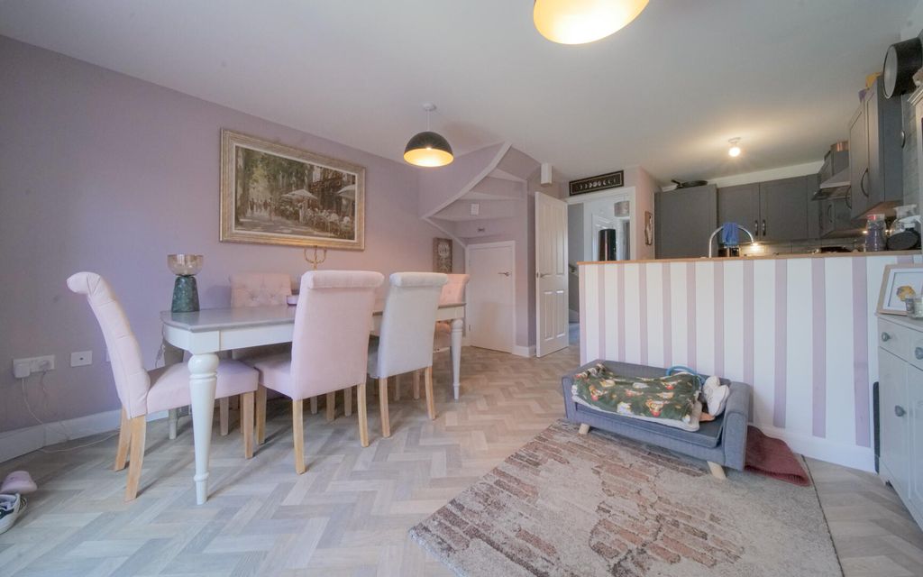 Property photo 3 of 21 Dining Room