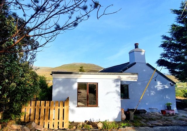 Property photo 2 of 21