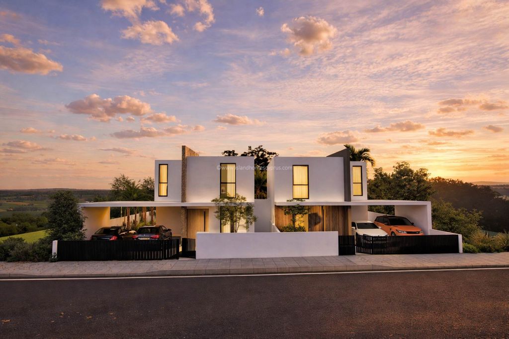 Property photo 3 of 5