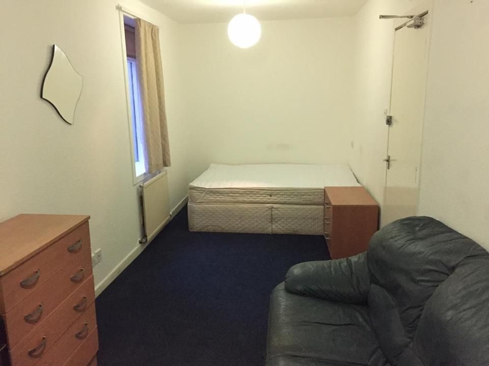 Property photo 1 of 2