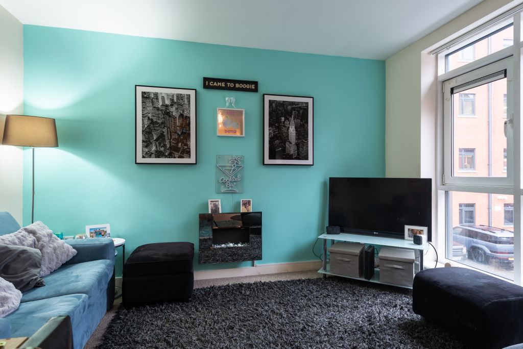 Property photo 3 of 21