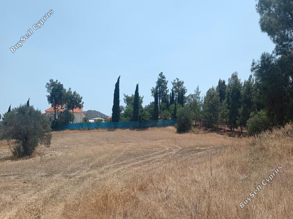 Property photo 3 of 6