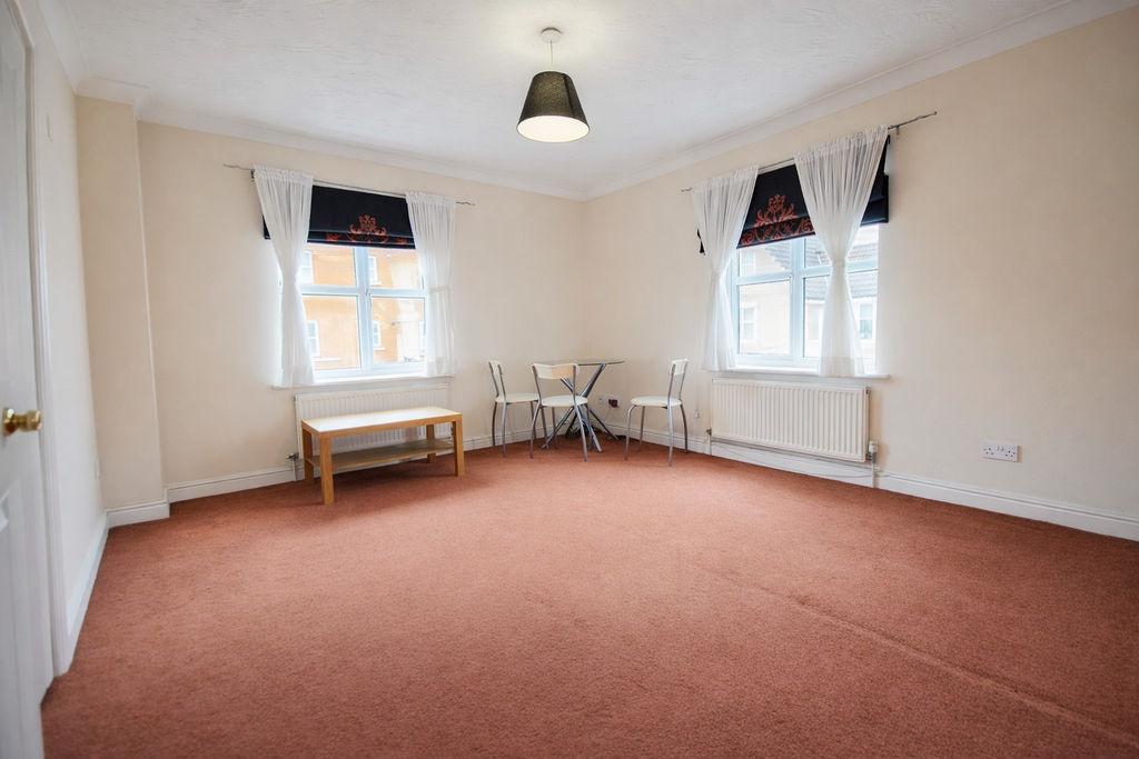 Property photo 2 of 6 A4Eeab64-A7E5-4Af0-91C6-6D2852E85C15