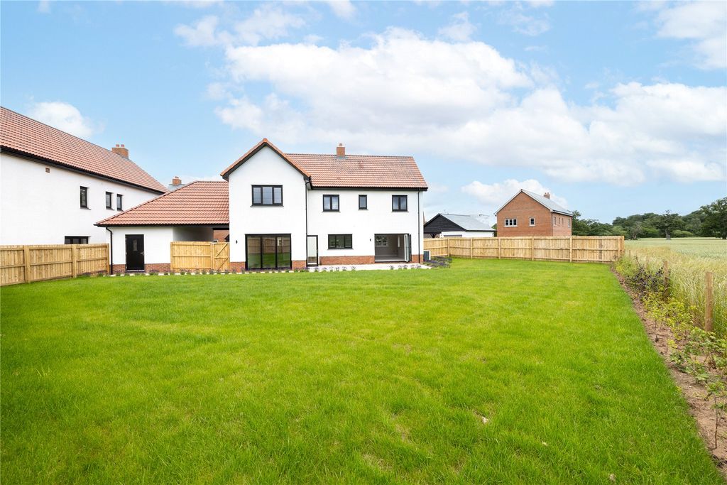 Property photo 2 of 16 Plot 3