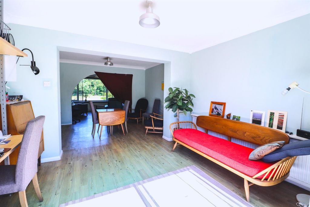 Property photo 1 of 9 Img_5139-Photoroom.Jpg