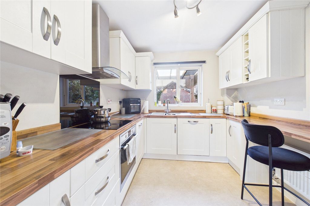 Property photo 3 of 15 Picture No. 05