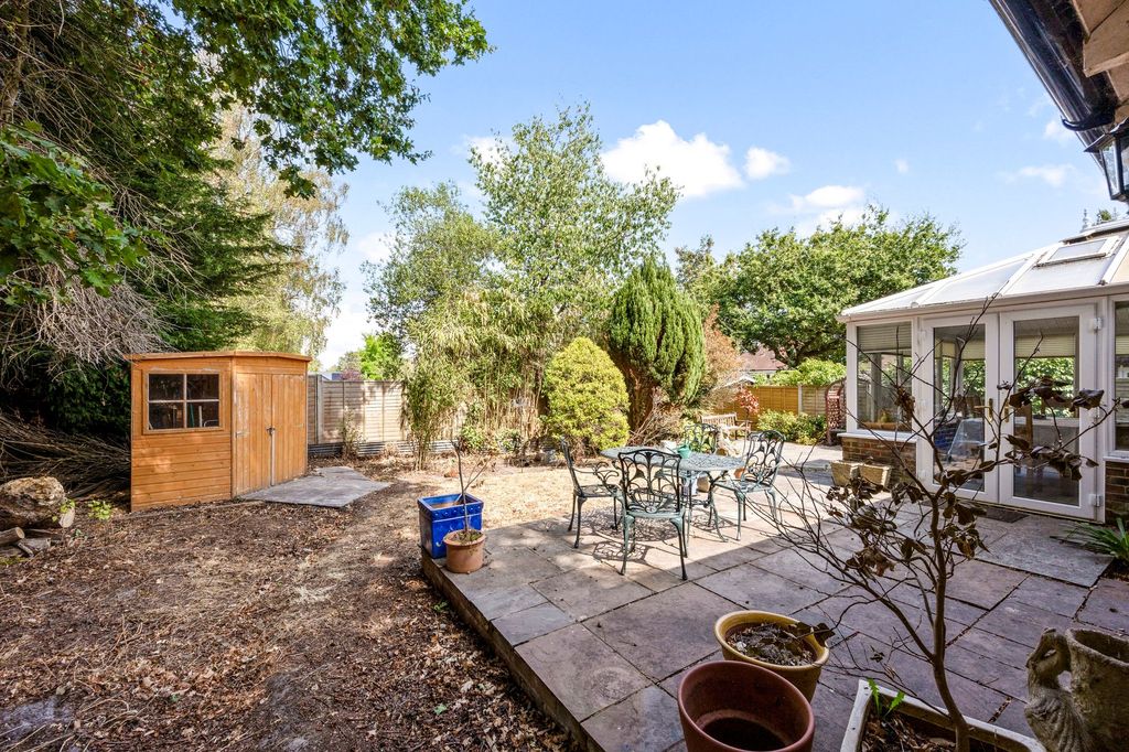 Property photo 3 of 18