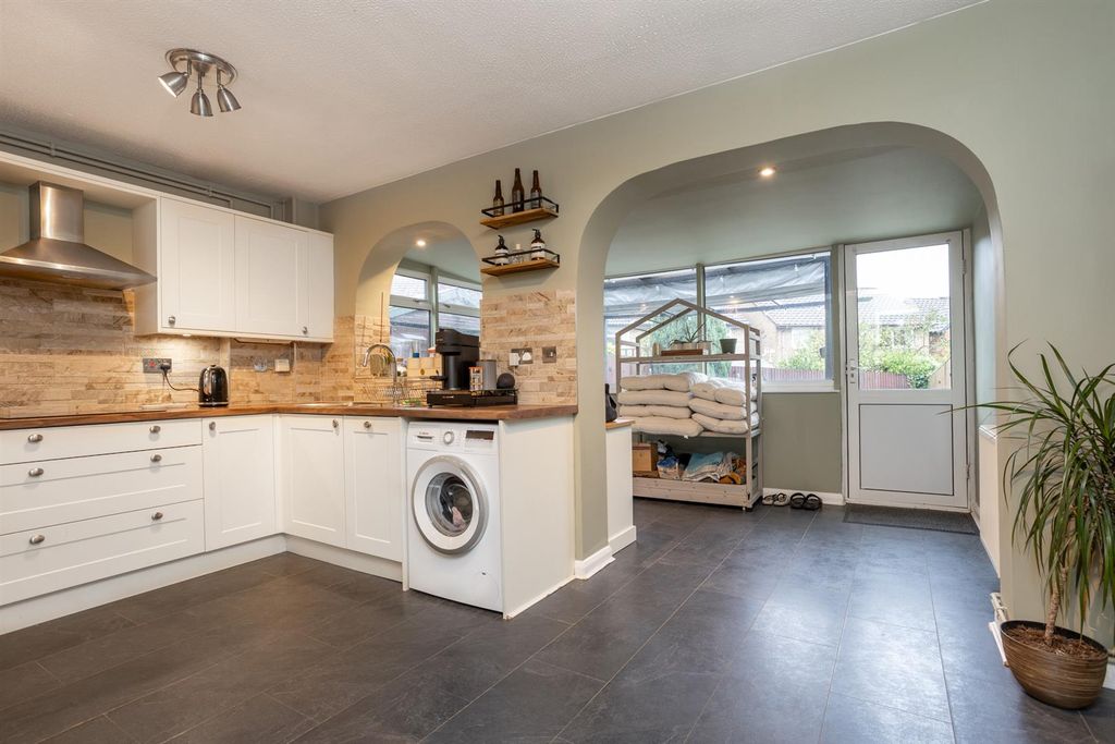 Property photo 3 of 27 Shillan-9.Jpg