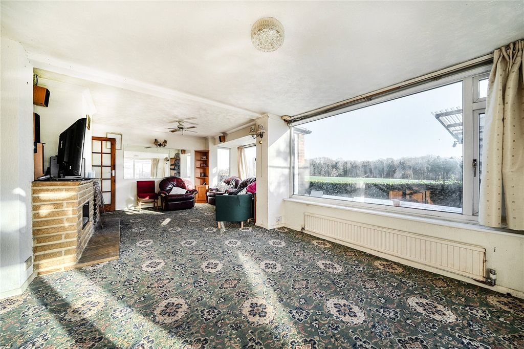 Property photo 2 of 12 Picture No. 03