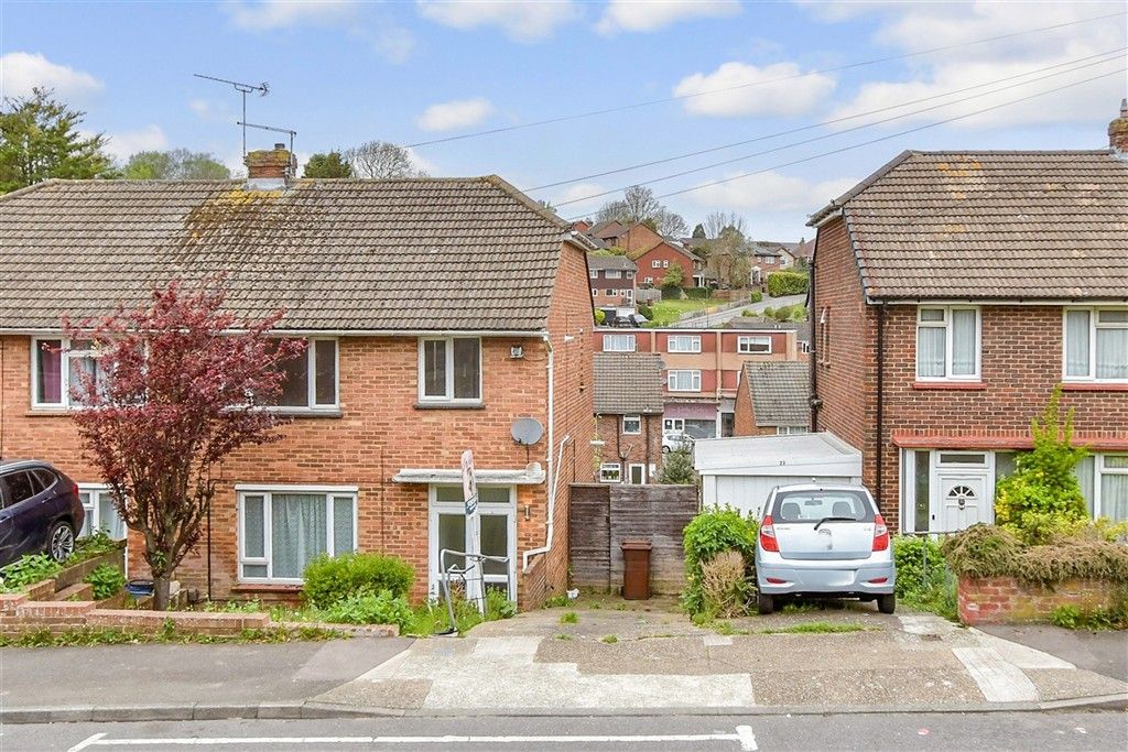 Property photo 1 of 9 External (Brochure)