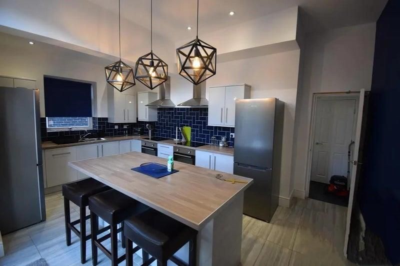 Property photo 2 of 7 92409578.Jpg