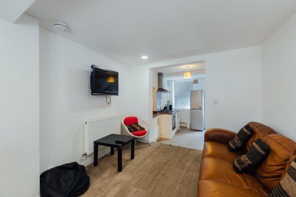 Property photo 1 of 14 8689680.Jpg
