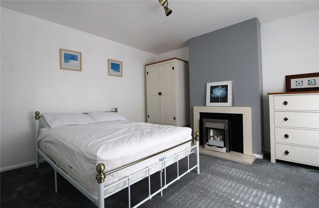 Property photo 3 of 11 Picture No. 19