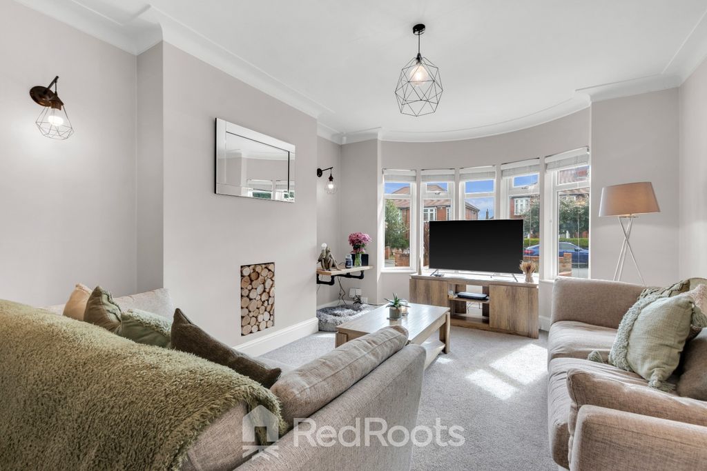 Property photo 3 of 33 3554154