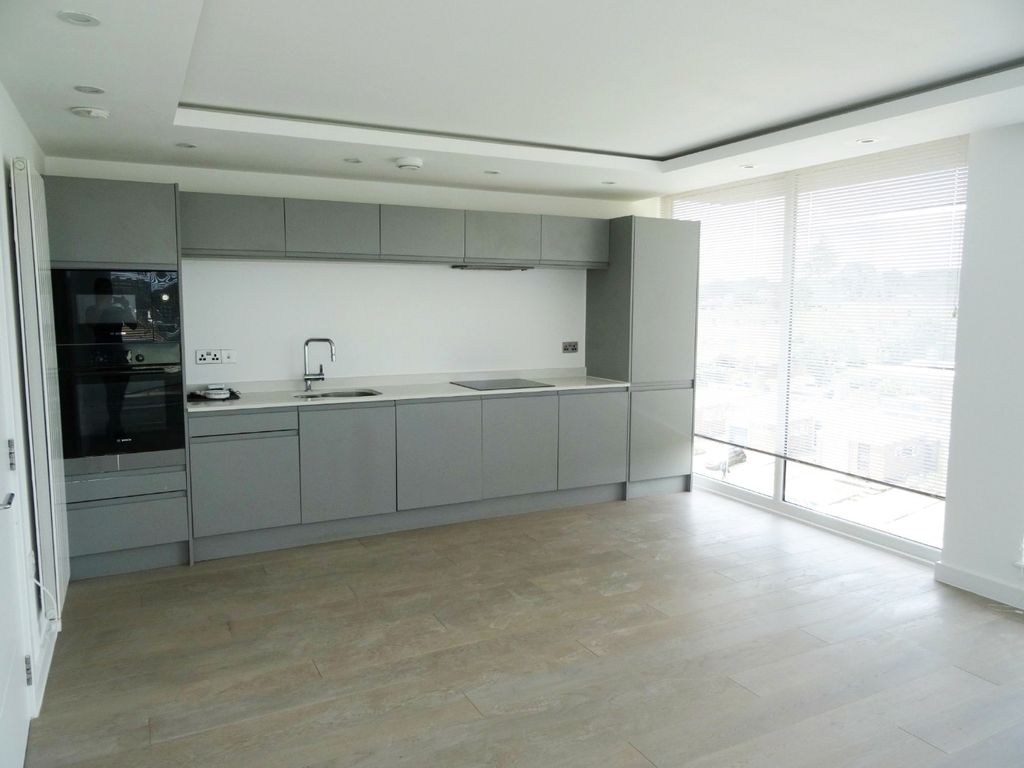 Property photo 2 of 10 5093201