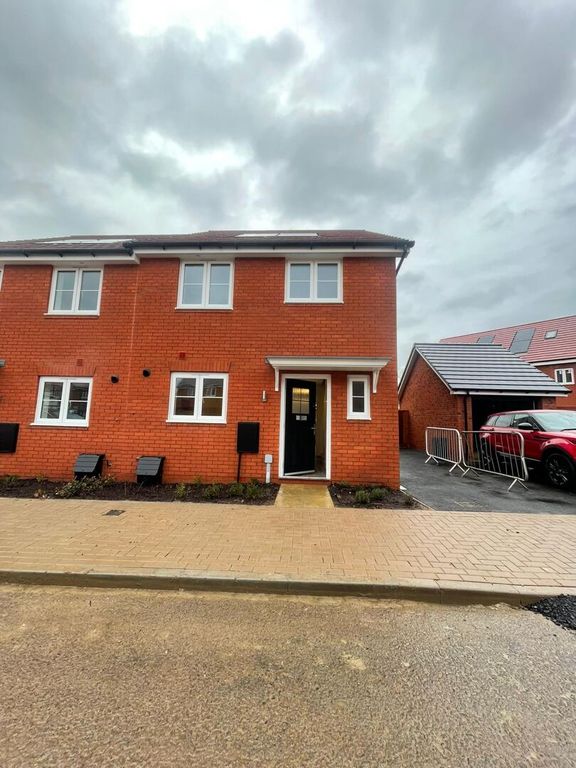 Property photo 1 of 13 Front (Exterior)