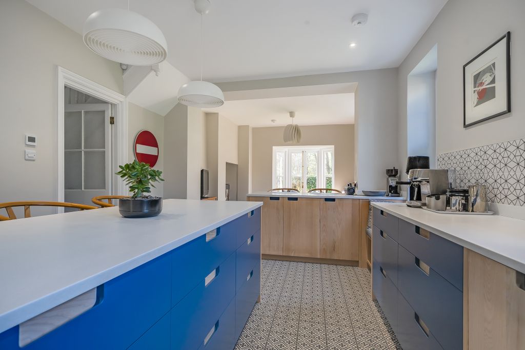 Property photo 2 of 26 Kitchen