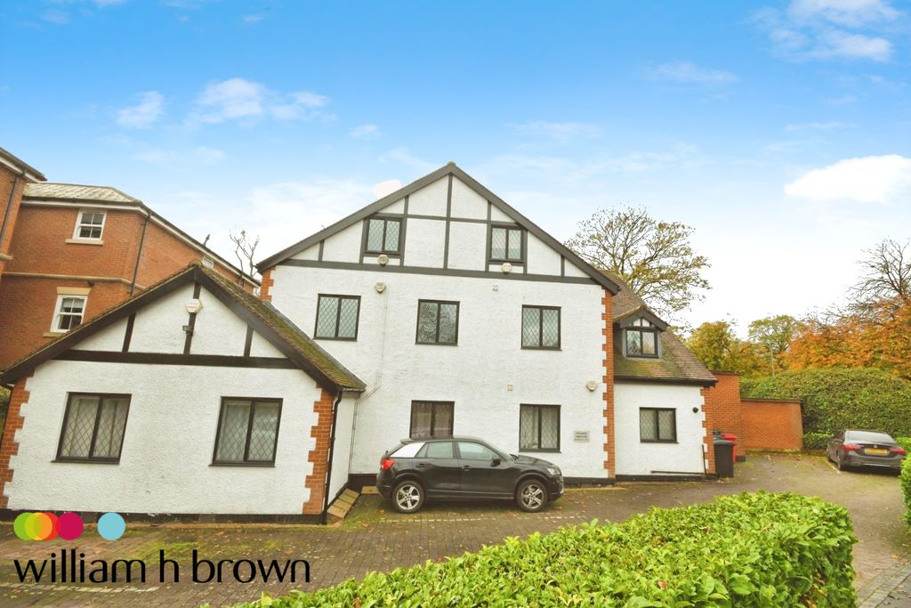 Property photo 1 of 15 Exterior