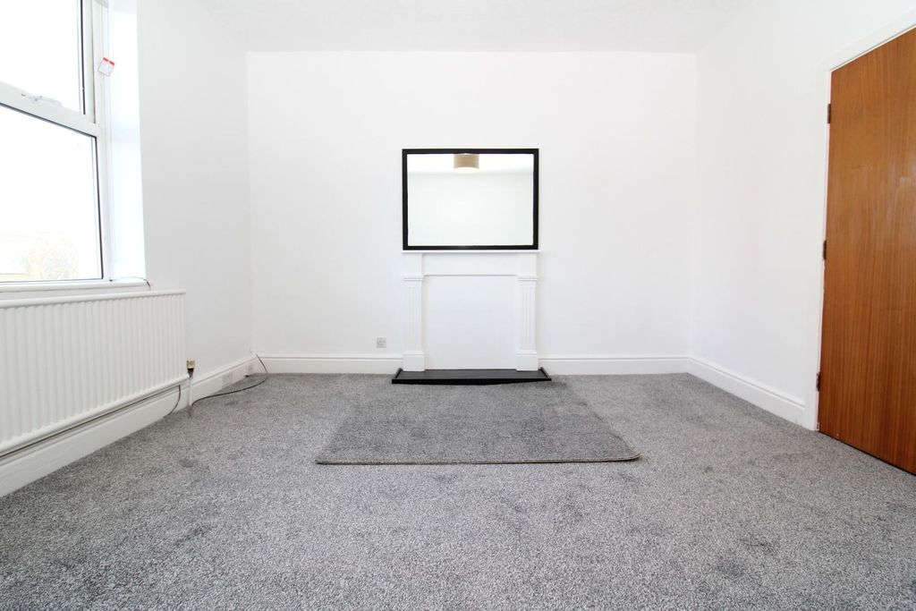 Property photo 2 of 9 Img_1273.Jpg