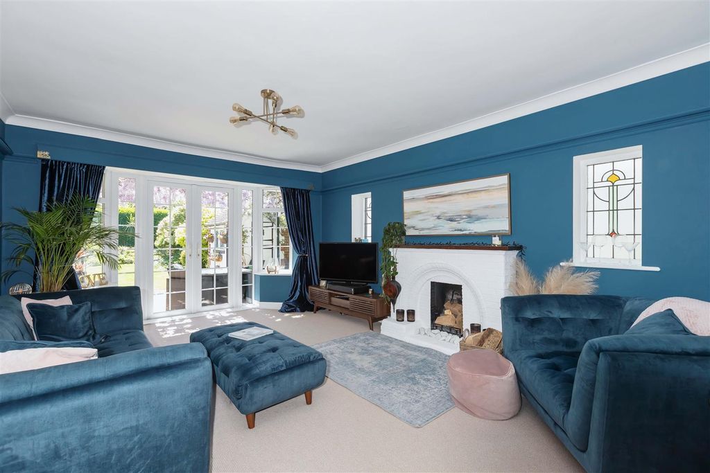 Property photo 3 of 21 Green Park_22.Jpg