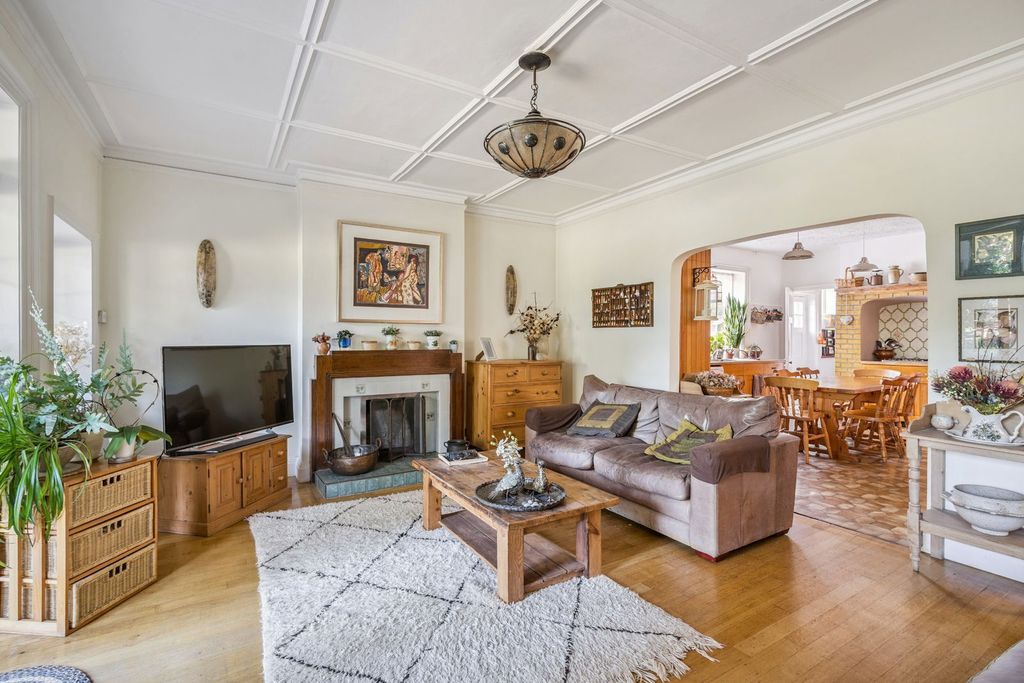 Additional image 8 of 7 bed detached house for salePaines Lane, Pinner Village HA5