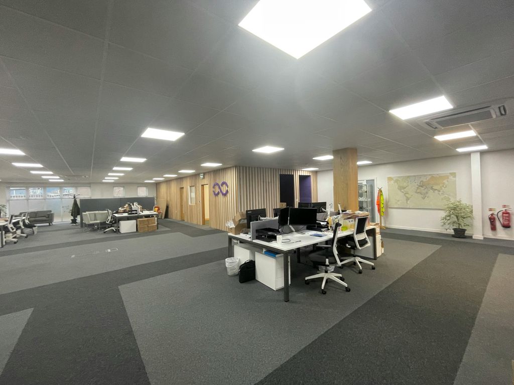 Property photo 2 of 17 Img_3645.Jpg